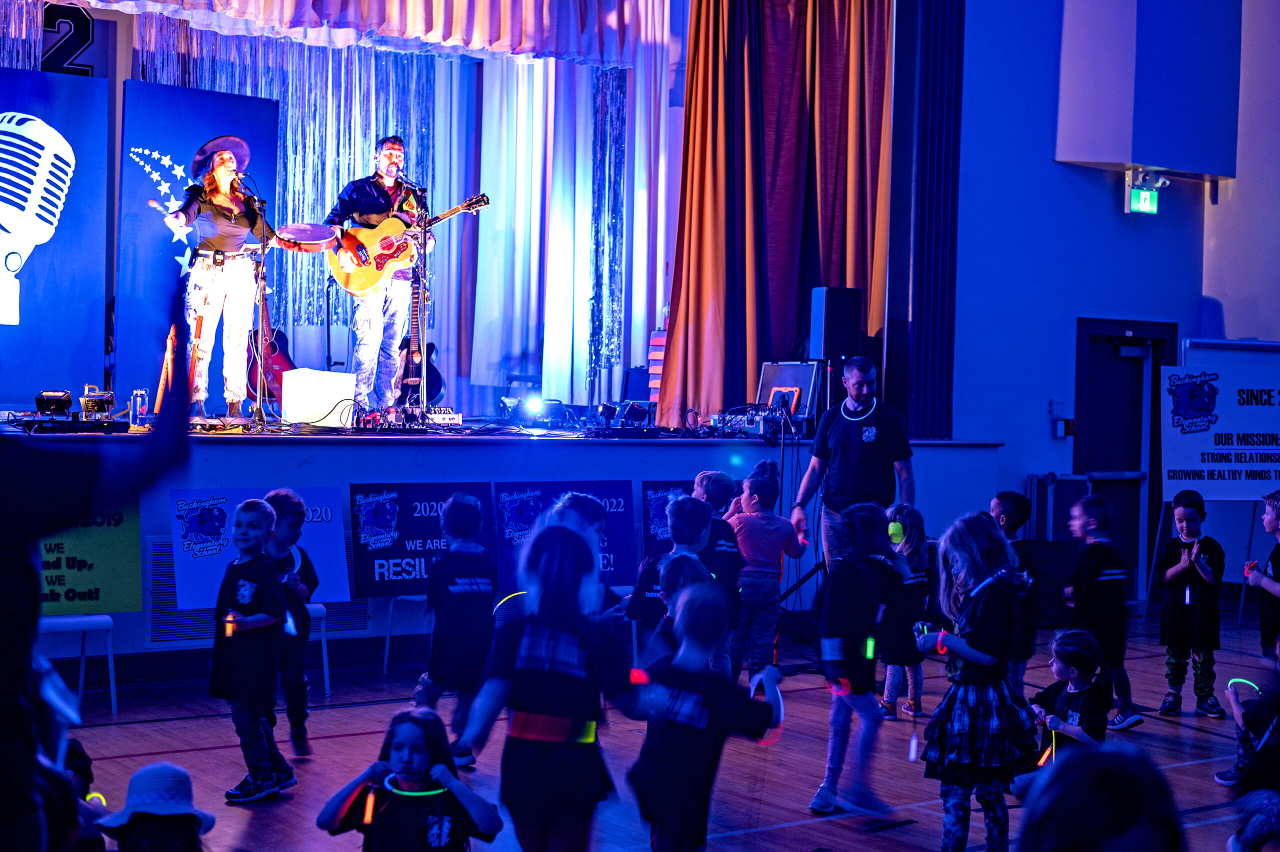 Students and James dance to Twin Flames