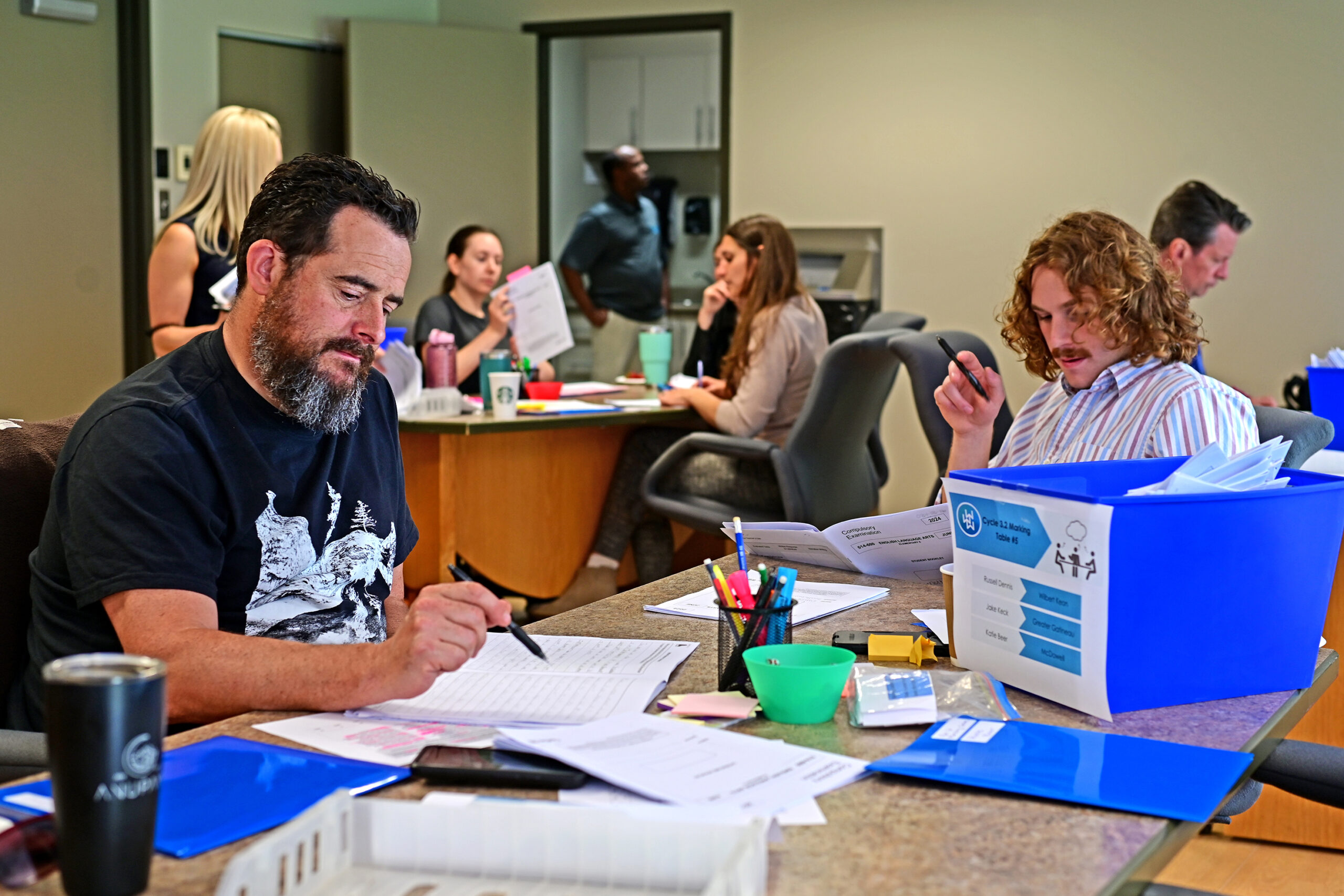 Dr. Wilbert Keon, Greater Gatineau and Dr. S.E. McDowell's Grade 6 marking team