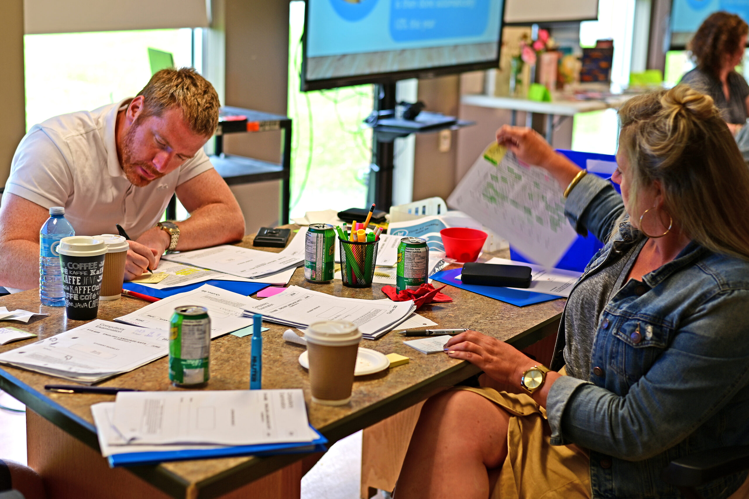 Maniwaki Woodland and PETES Grade 6 marking team