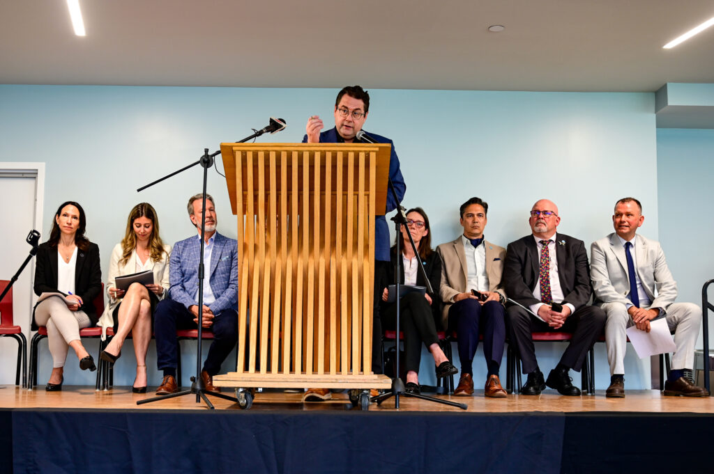 DSC_3426 Drainville a parle